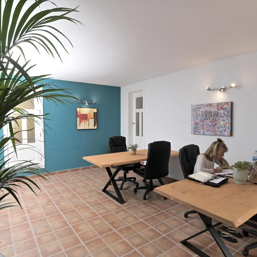 Hostel Los Amigos Yoga & Wellness La Mareta Spagna