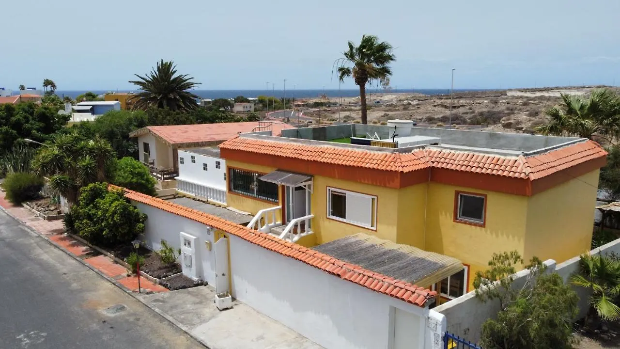 Hostel Los Amigos Yoga & Wellness La Mareta Spagna